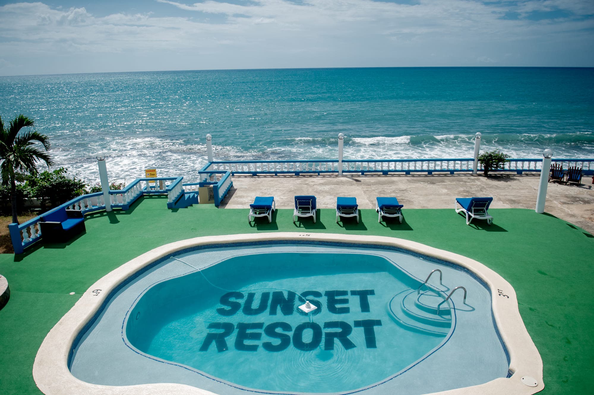 Sunset Resort and Villas